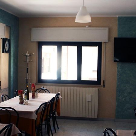 Albergo Italia Lavello Buitenkant foto