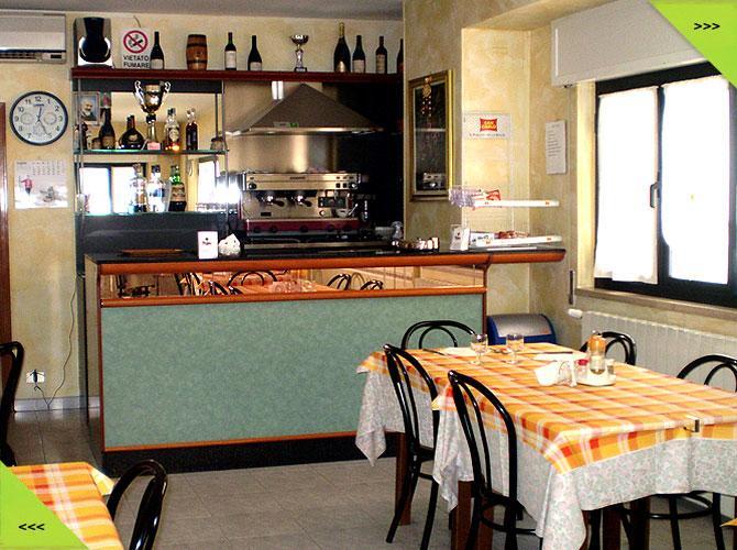 Albergo Italia Lavello Buitenkant foto