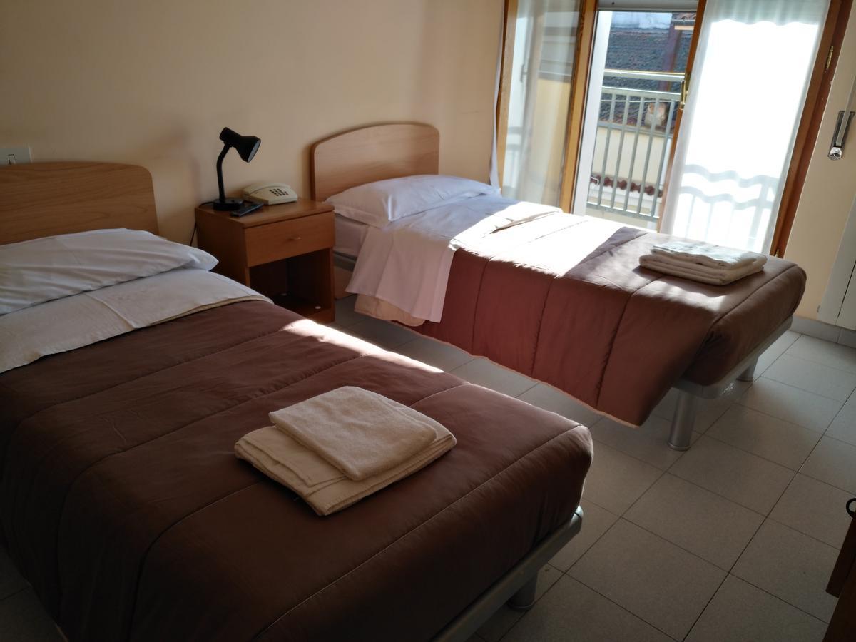 Albergo Italia Lavello Buitenkant foto